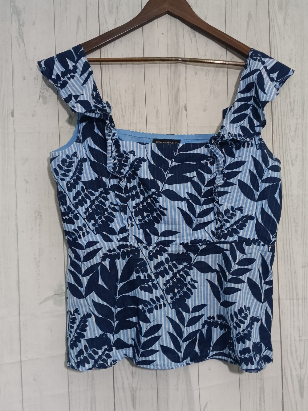 Banana Republic Navy & Light Blue Leaf-Print Ruffle-Strap Tank Sz 16